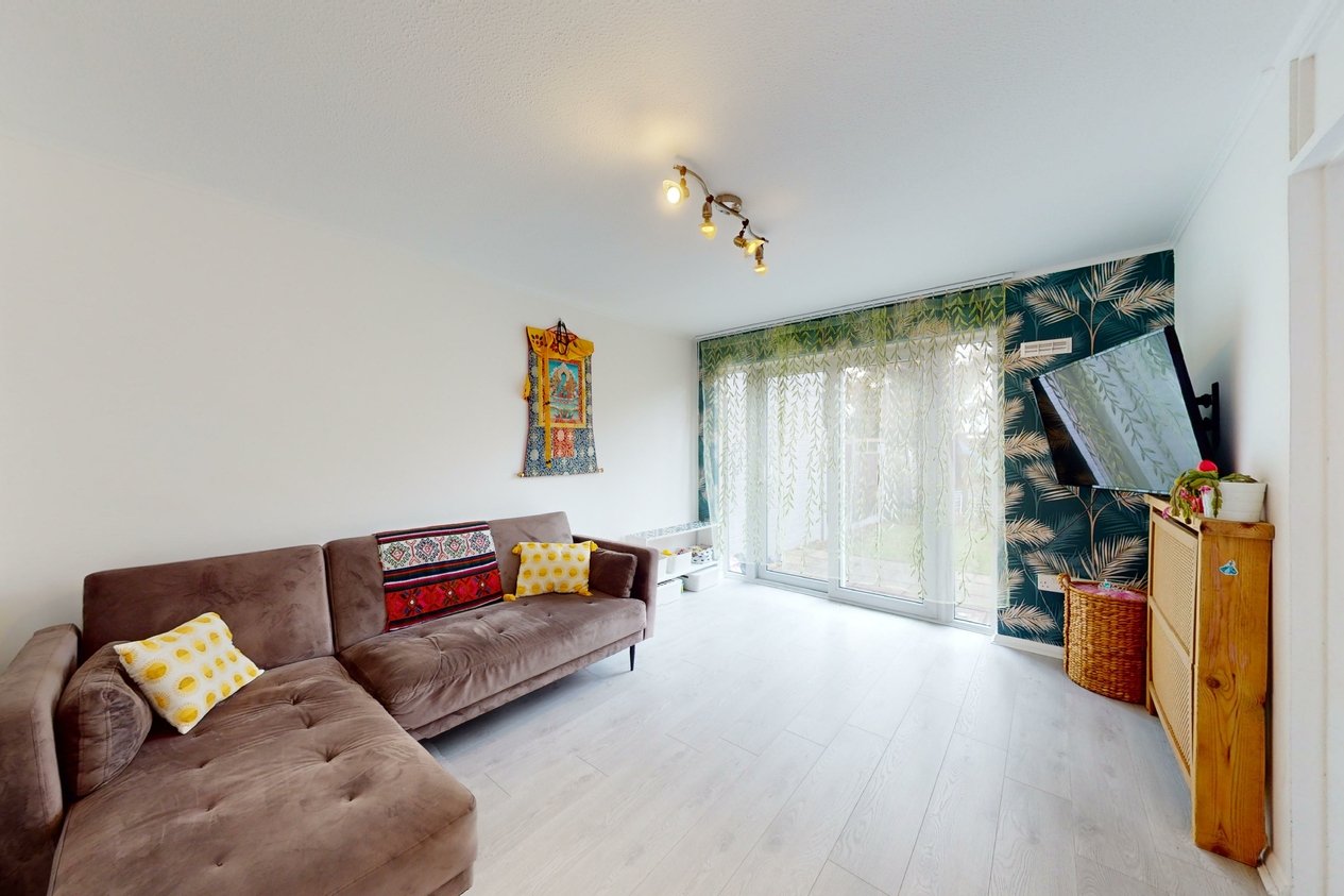 Properties Sold in Copinger Close Canterbury