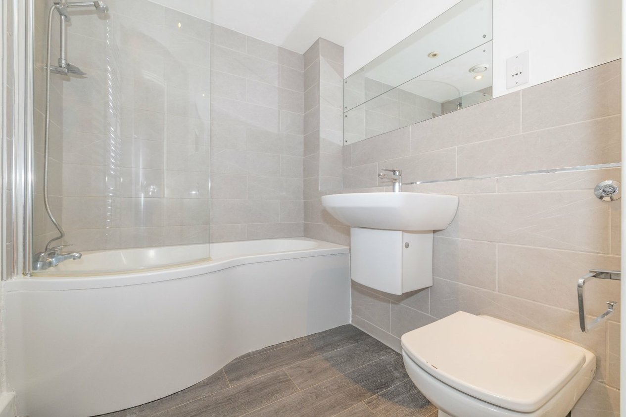 Properties For Sale in Copperfield Court New Dover Road
