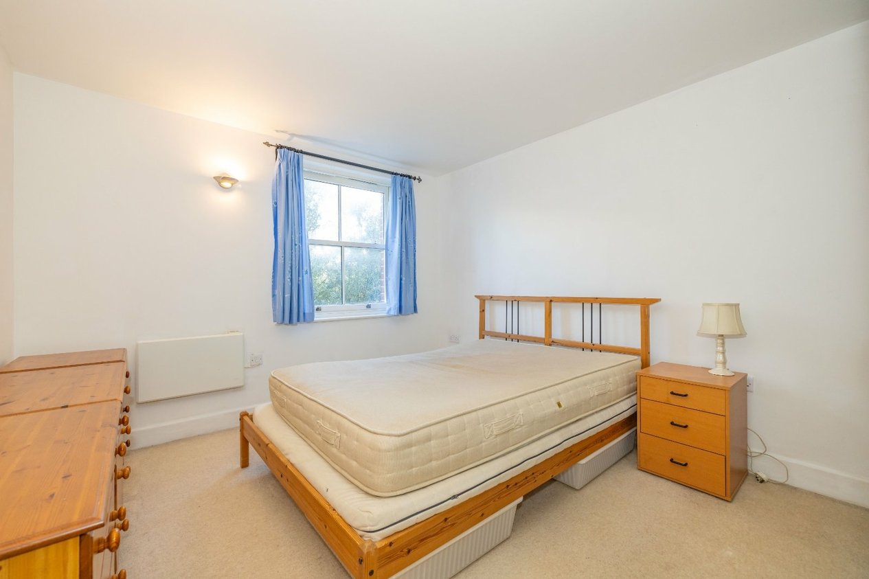 Properties For Sale in Copperfield Court New Dover Road
