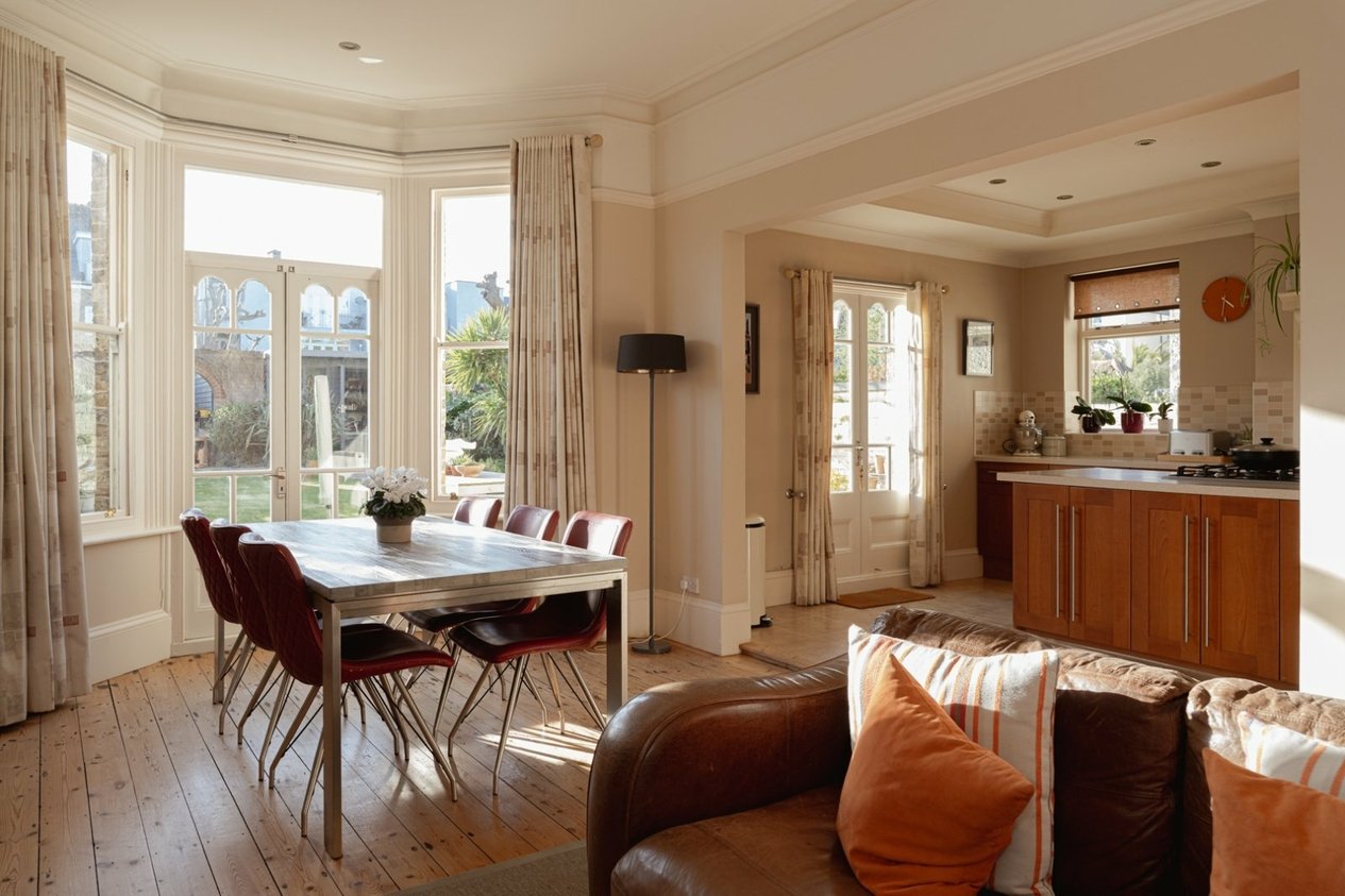 Properties Under Offer in Cornwall Gardens Cliftonville