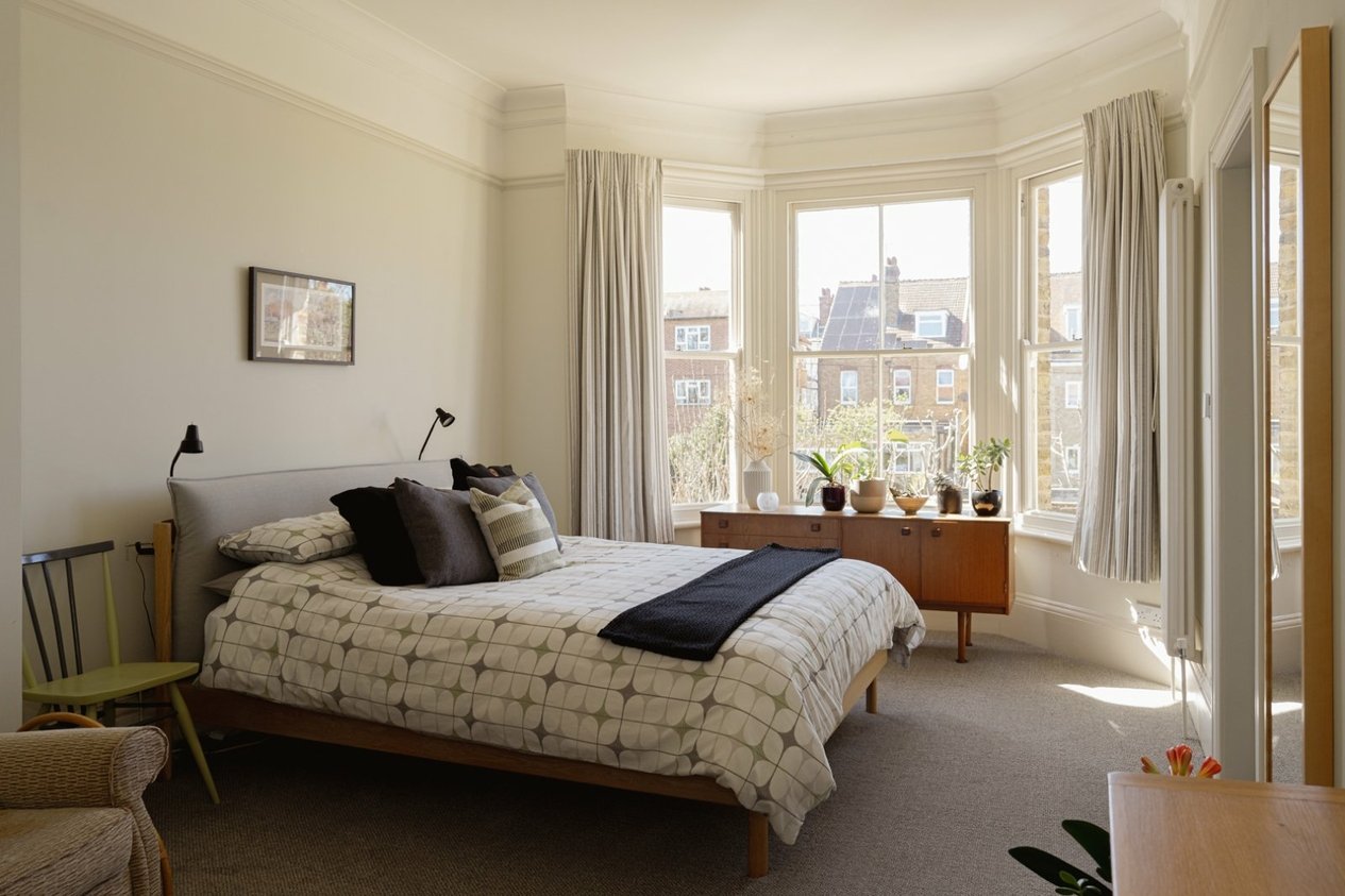 Properties Under Offer in Cornwall Gardens Cliftonville