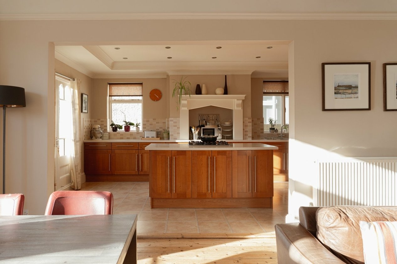 Properties Under Offer in Cornwall Gardens Cliftonville
