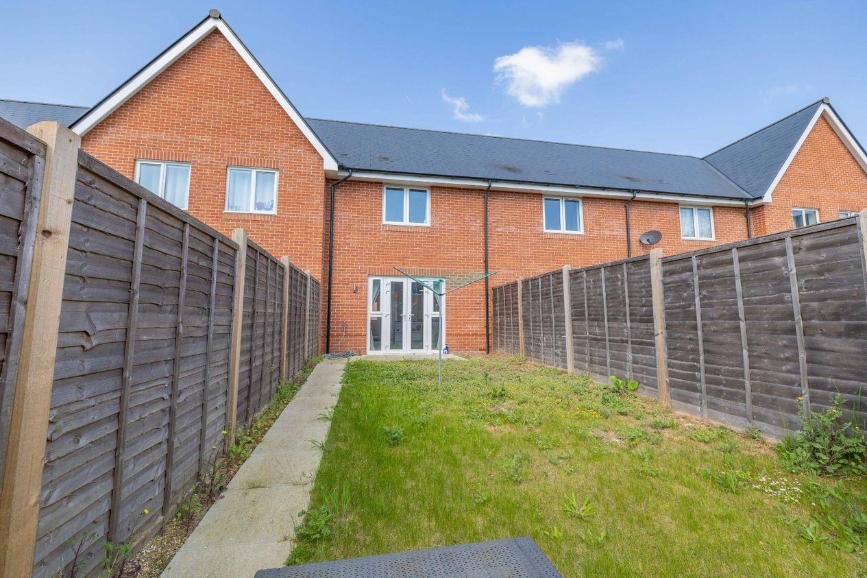 Properties For Sale in Cotter Way Canterbury