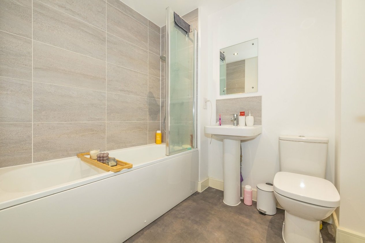 Properties For Sale in Cotter Way Canterbury