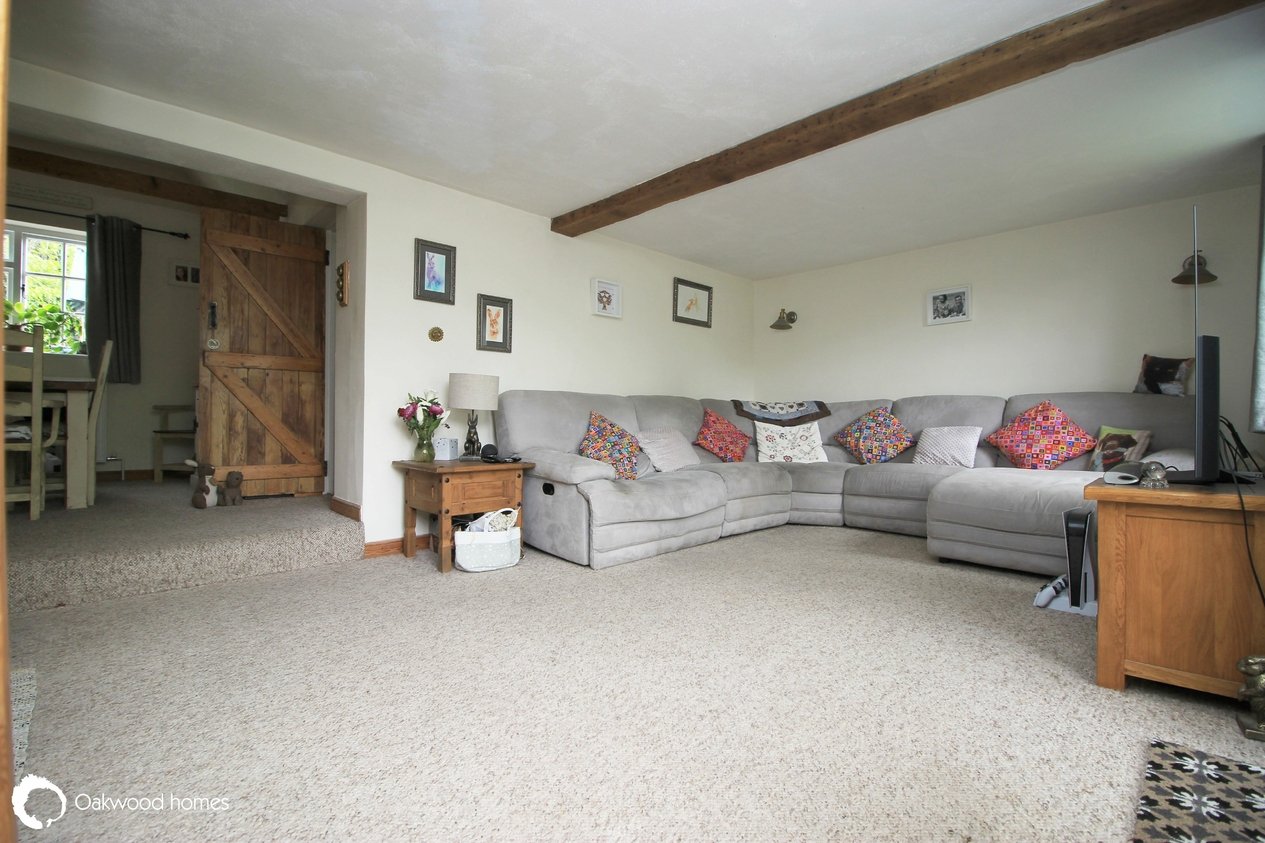 Properties For Sale in Court Cottages, Ramsgate Road 