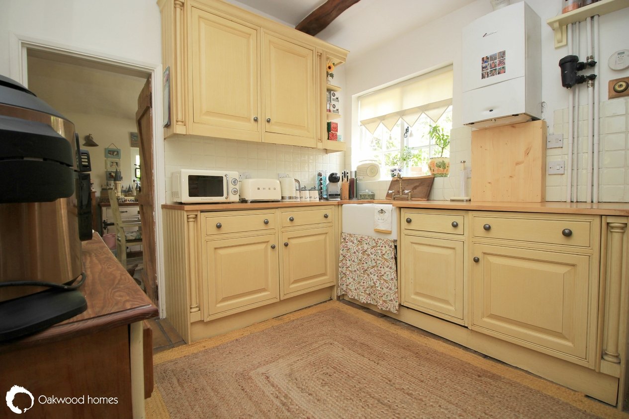 Properties For Sale in Court Cottages, Ramsgate Road 