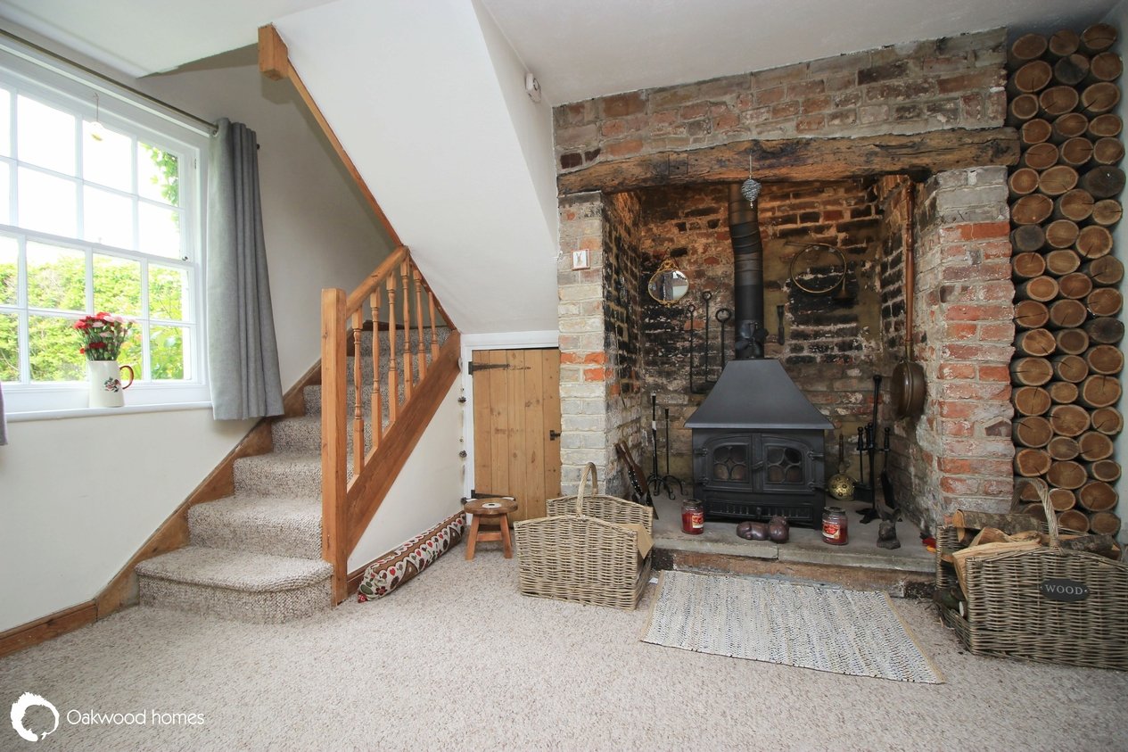 Properties For Sale in Court Cottages, Ramsgate Road 