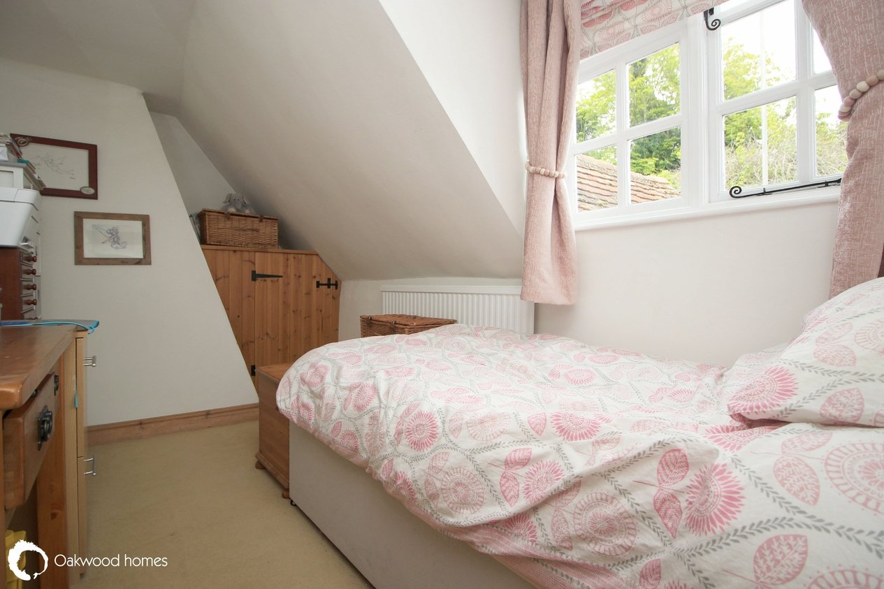 Properties For Sale in Court Cottages, Ramsgate Road 