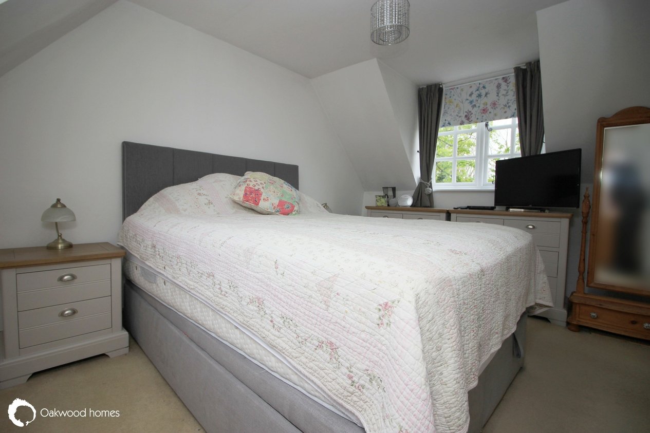 Properties For Sale in Court Cottages, Ramsgate Road 