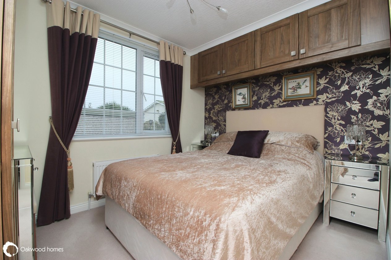 Properties For Sale in Court Mount 