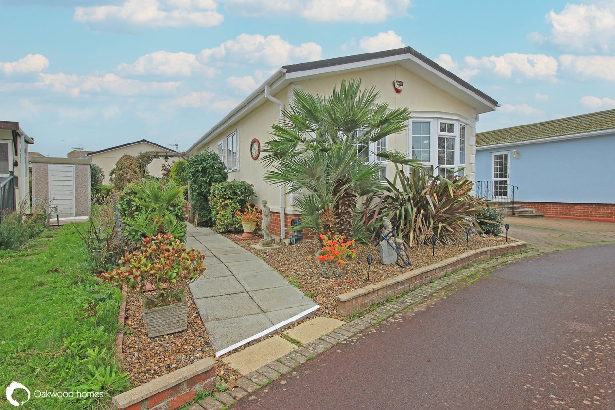 Properties For Sale in Court Mount 