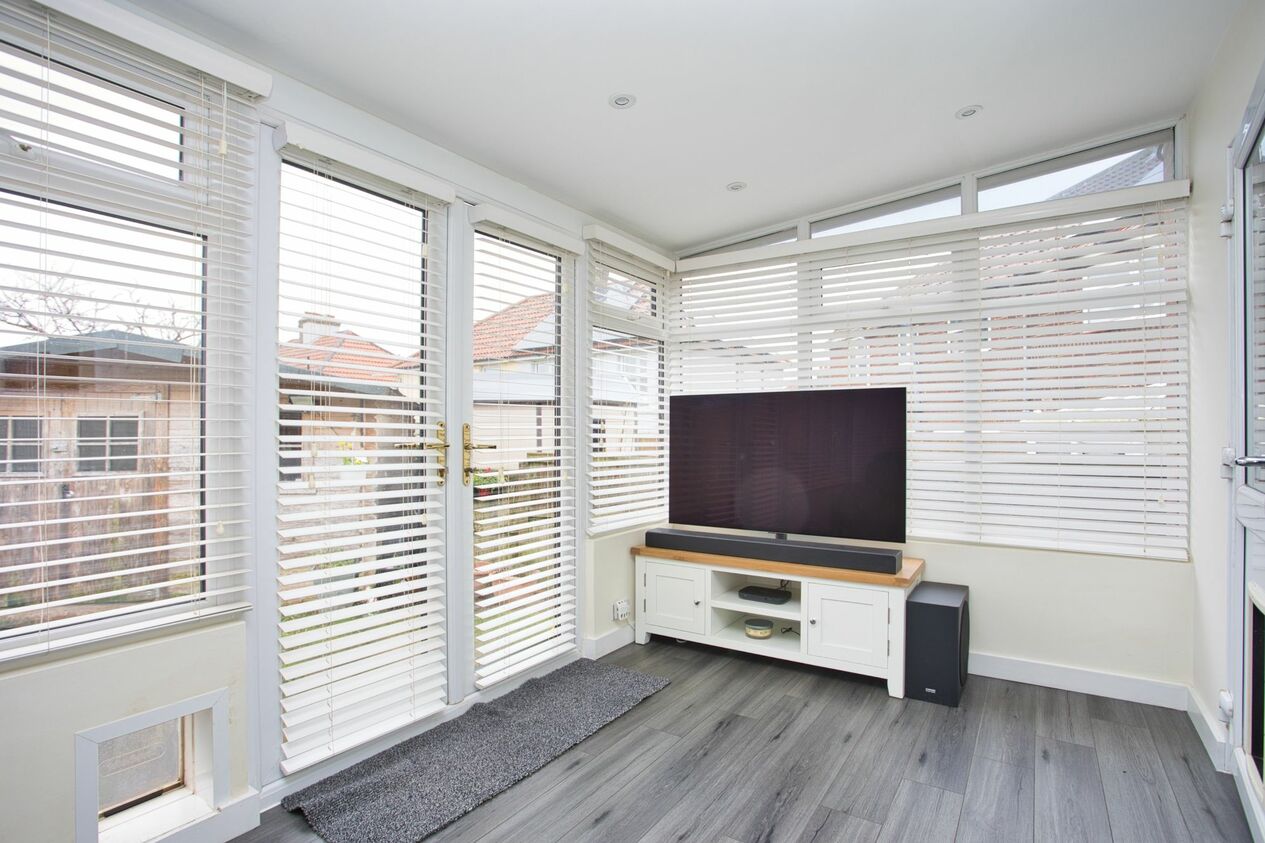 Properties For Sale in Cowdray Square  Deal
