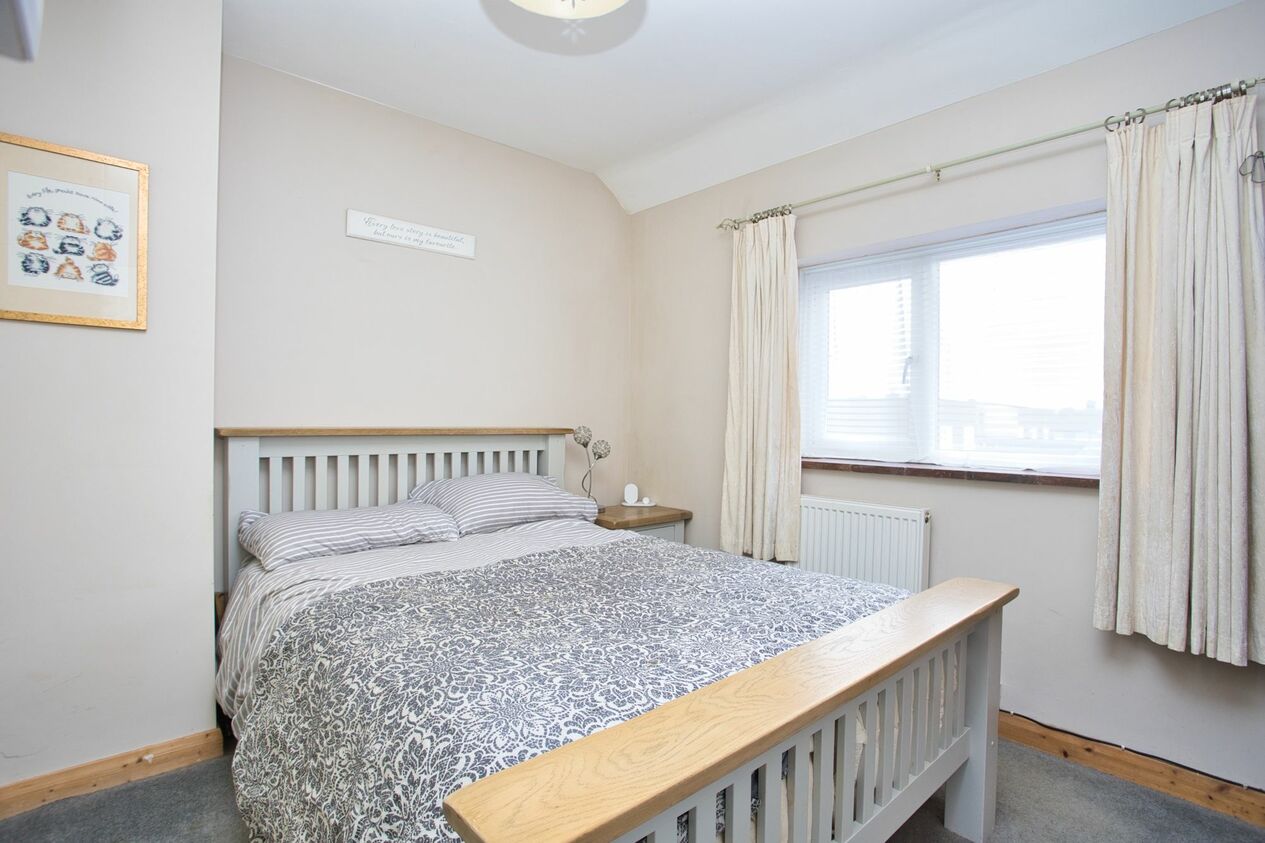 Properties For Sale in Cowdray Square  Deal