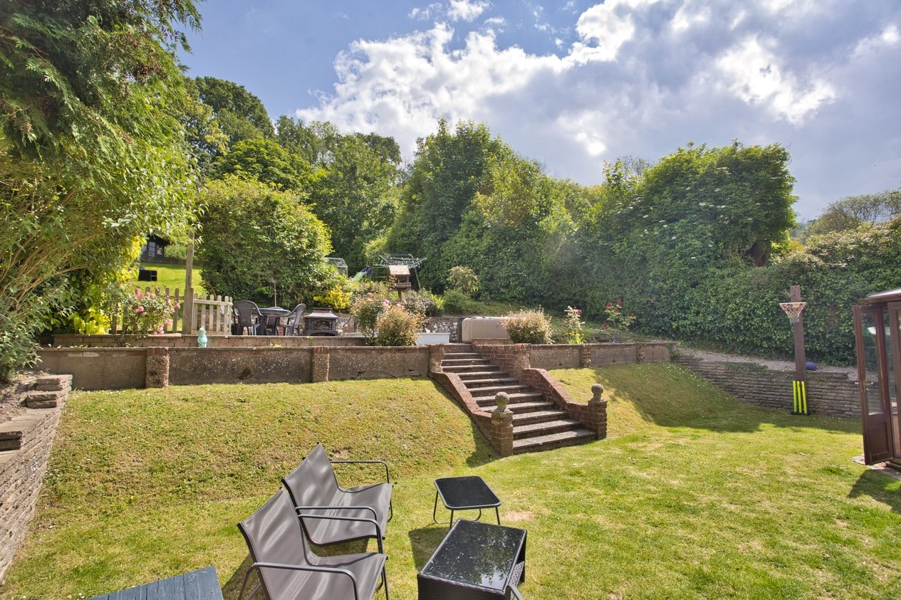 Properties For Sale in Cowper Road River