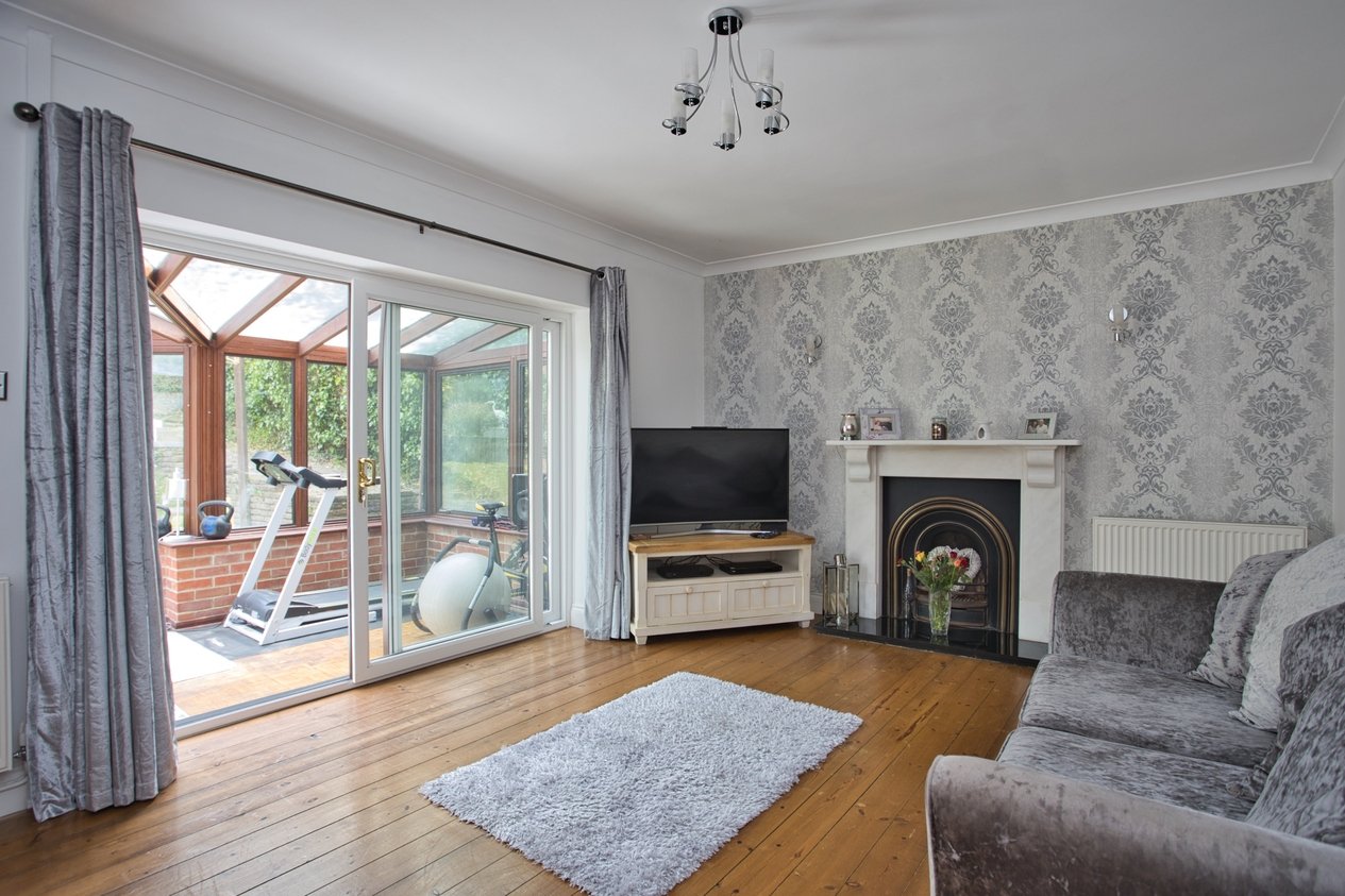 Properties For Sale in Cowper Road River
