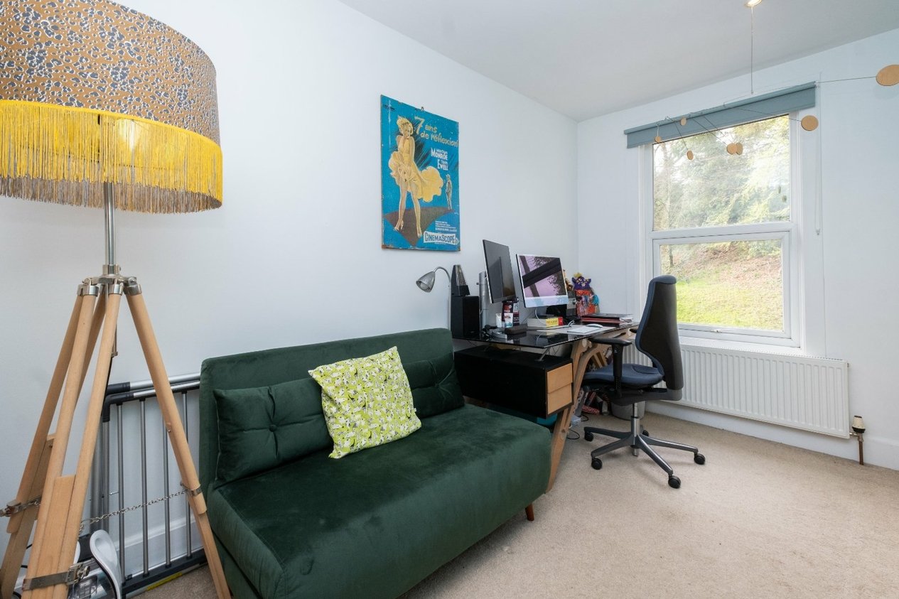 Properties For Sale in Crabble Avenue Dover