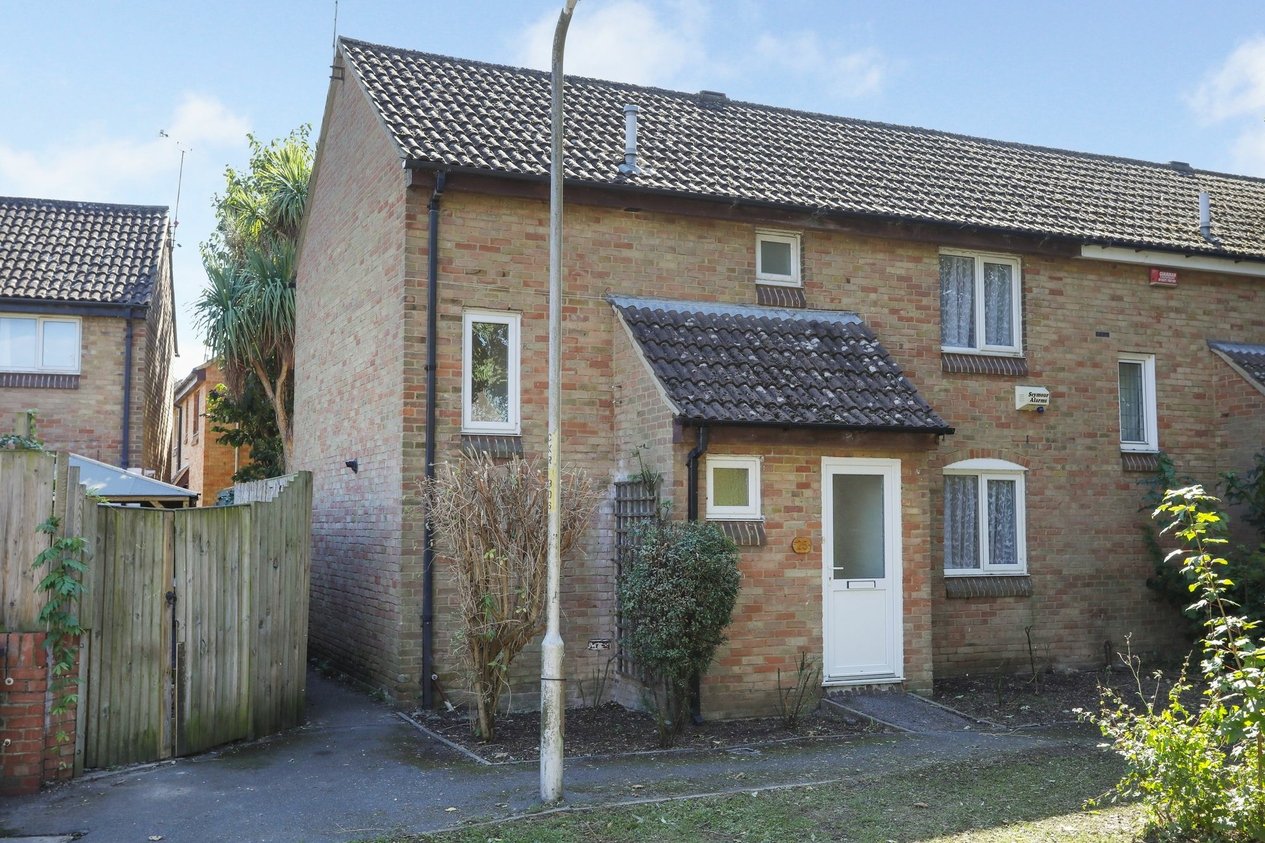 Properties For Sale in Craddock Road  Canterbury