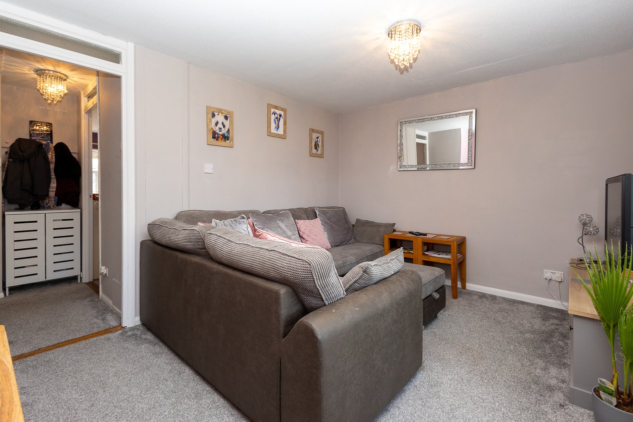 Properties For Sale in Craddock Road Canterbury
