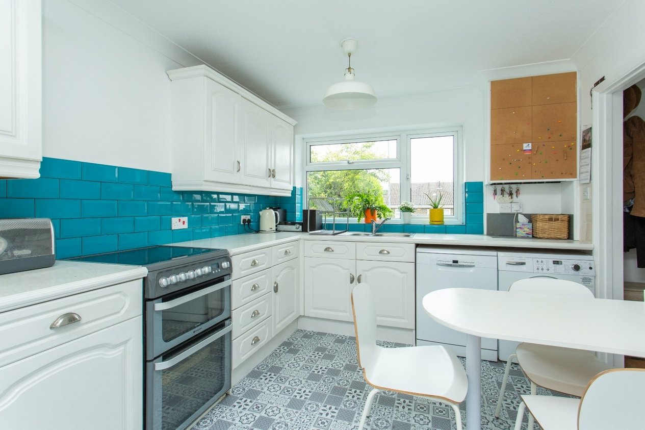 Properties For Sale in Cranleigh Gardens Whitstable
