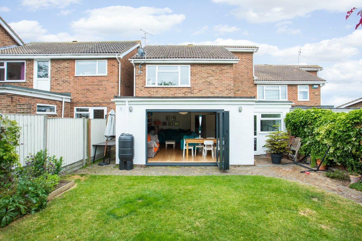 Properties For Sale in Cranleigh Gardens Whitstable