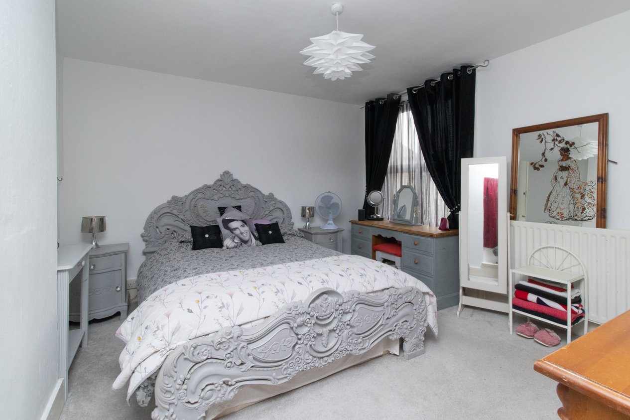 Properties Under Offer in Crawford Gardens Margate