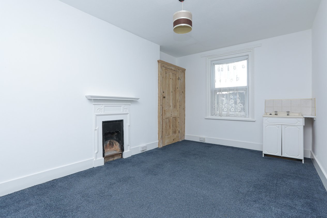 Properties Under Offer in Crawford Gardens Margate