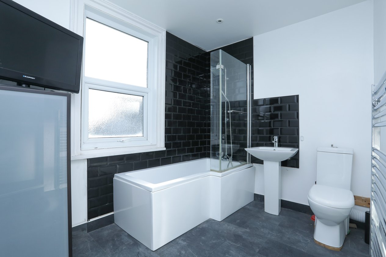 Properties Under Offer in Crawford Gardens Margate