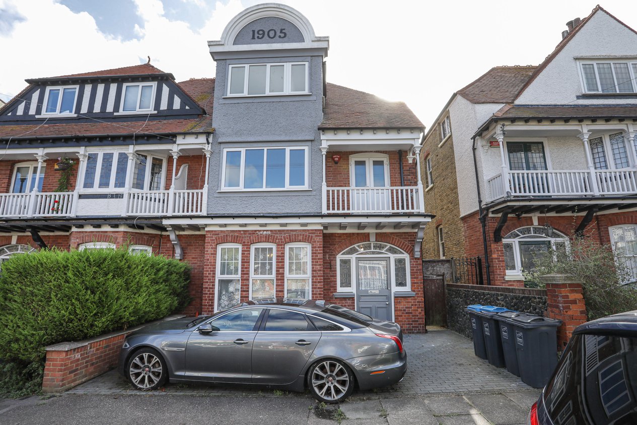 Properties Under Offer in Crawford Gardens Margate