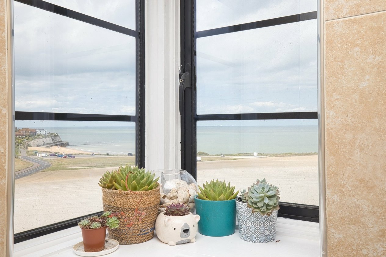 Properties Under Offer in Crescent Road Broadstairs