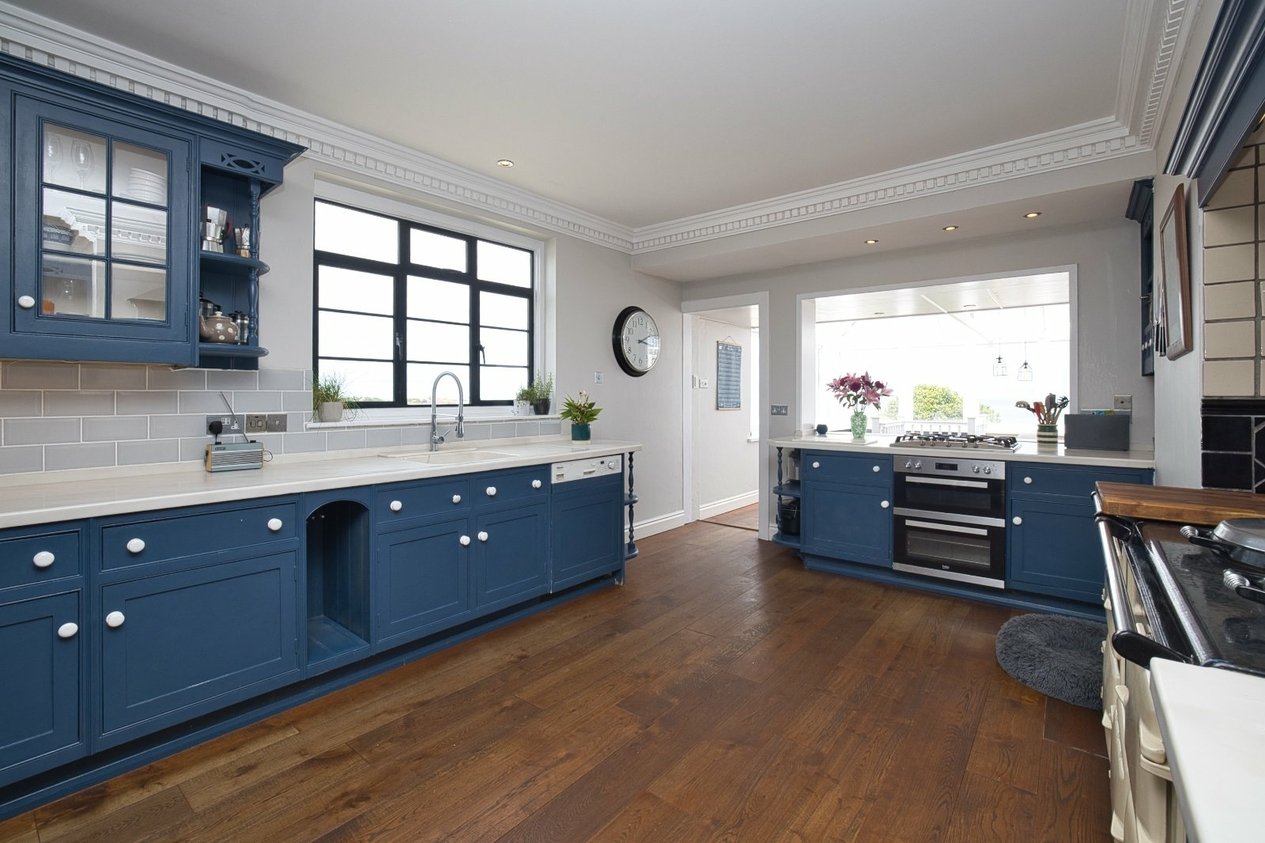 Properties Under Offer in Crescent Road Broadstairs