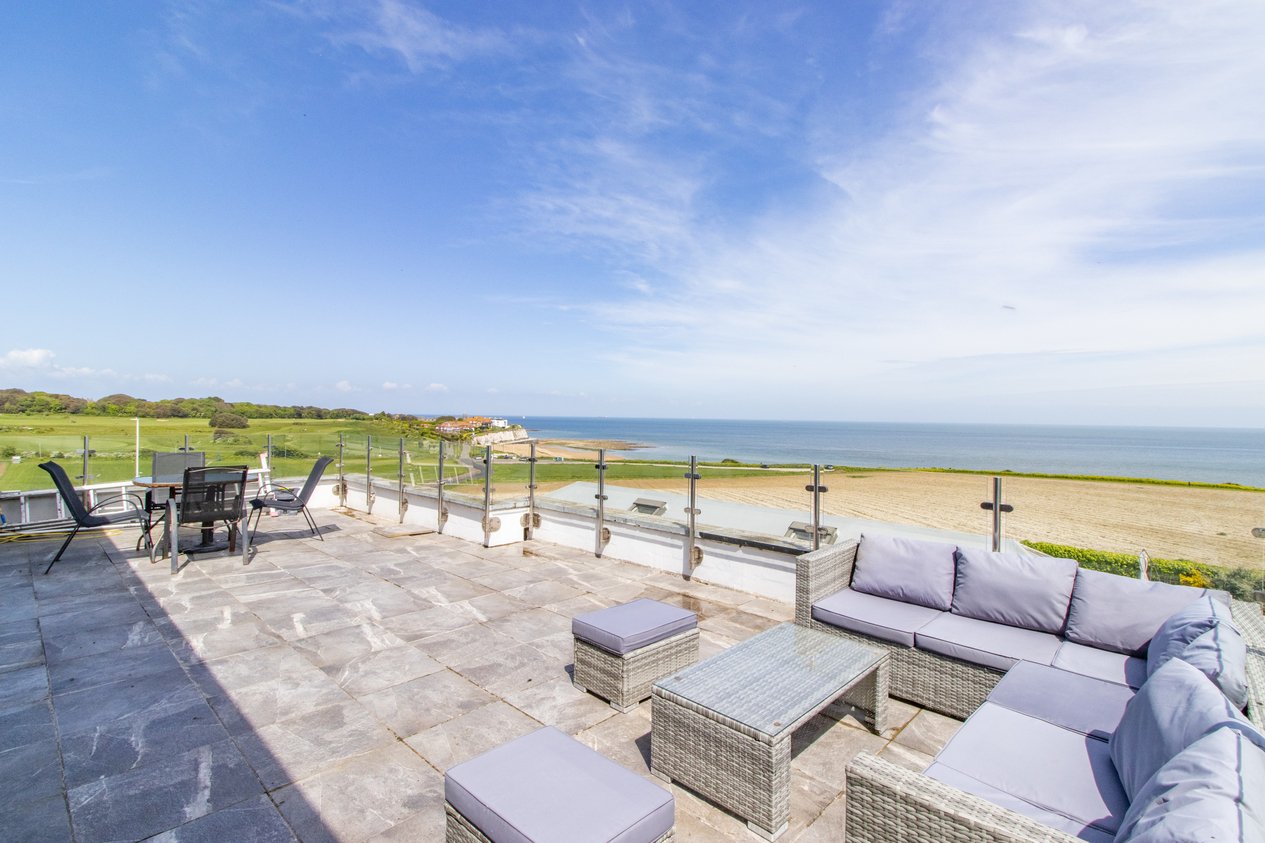 Properties Under Offer in Crescent Road Broadstairs