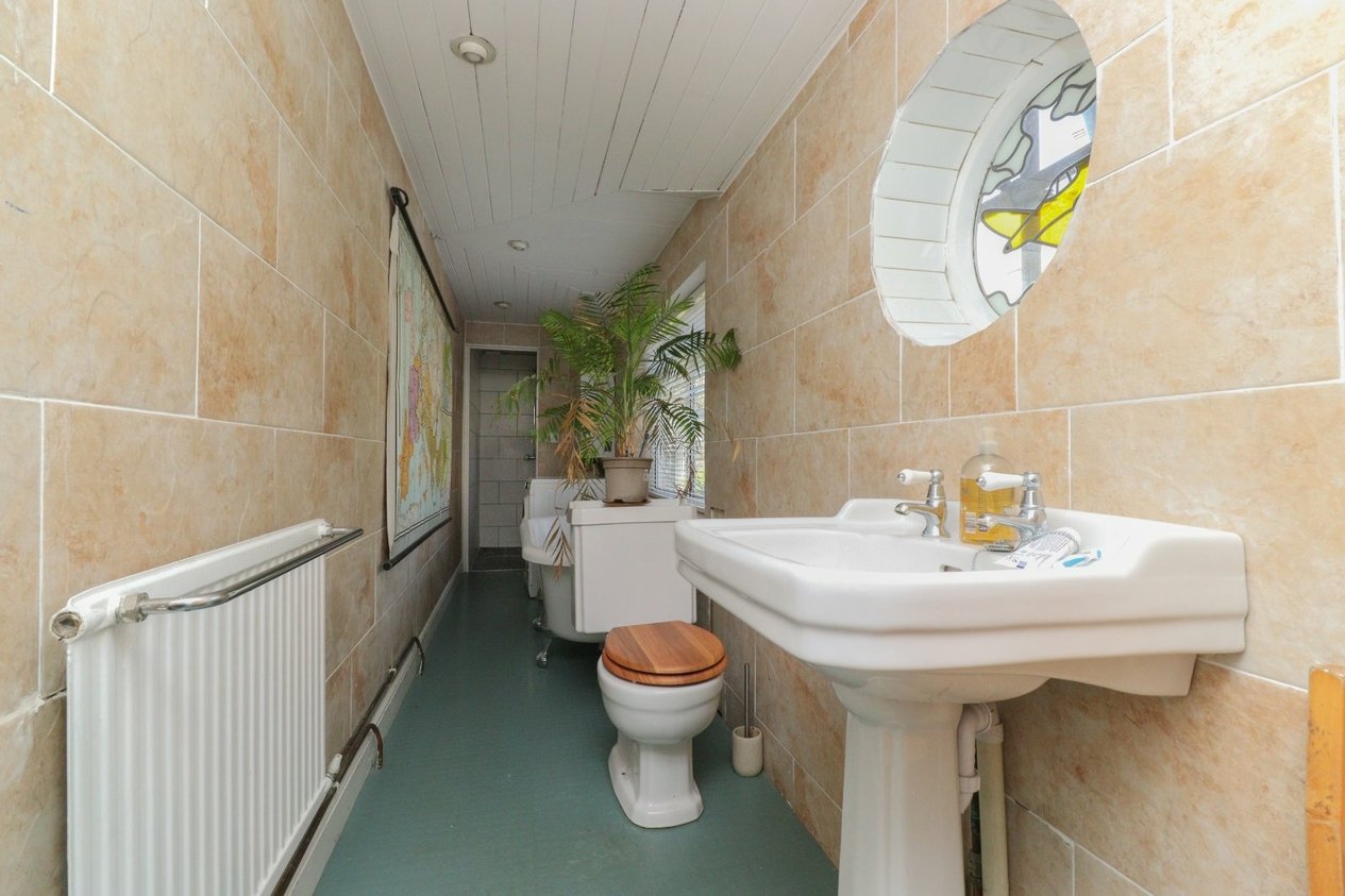 Properties Under Offer in Crescent Road Ramsgate