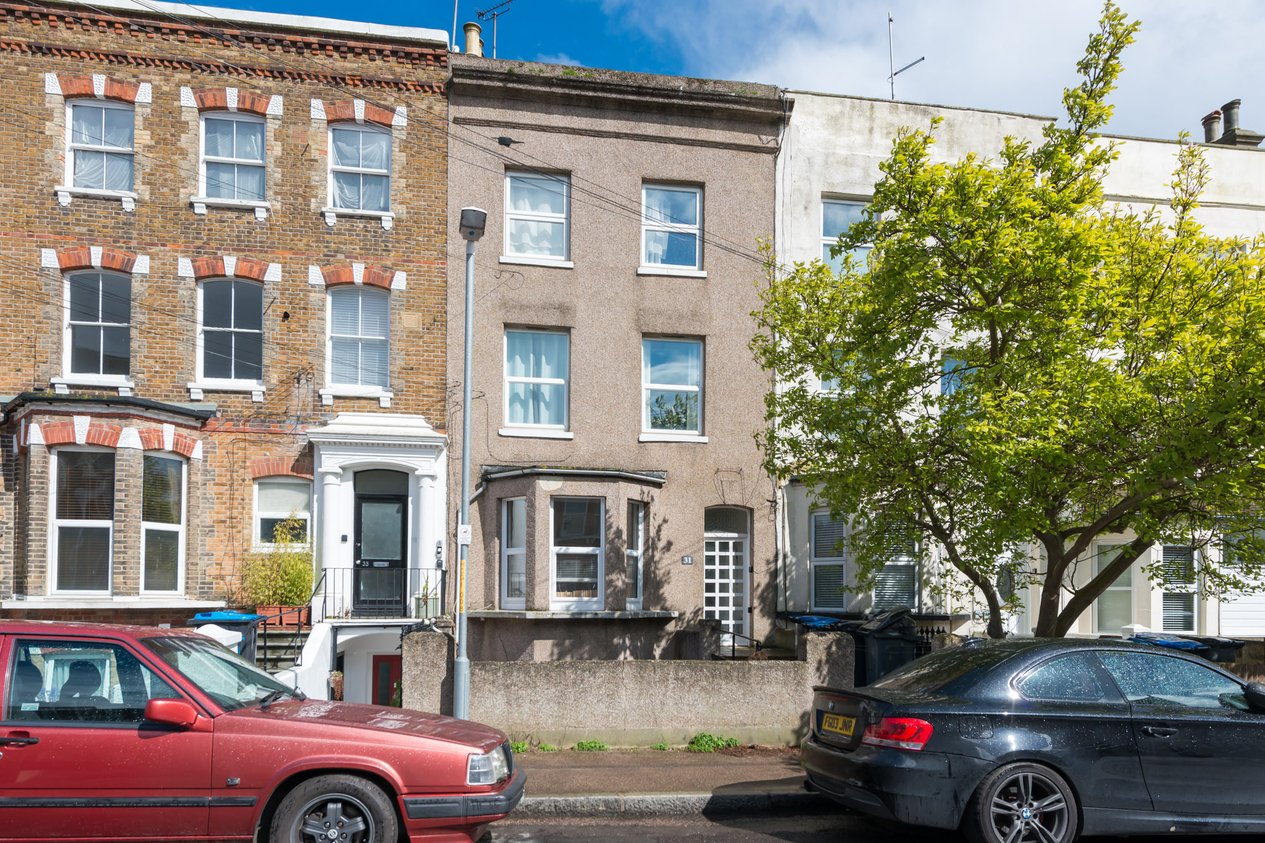 Properties For Sale in Crescent Road Ramsgate