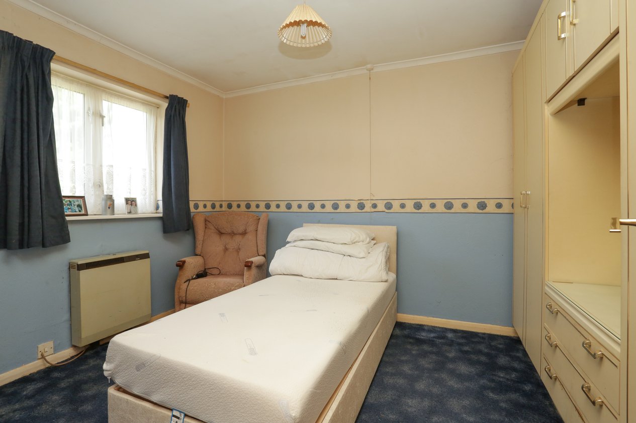 Properties Under Offer in Crete Road East Folkestone