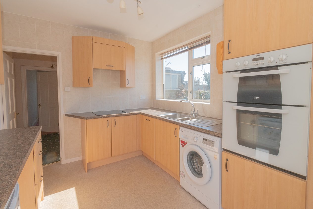 Properties Under Offer in Crofton Road Westgate-on-Sea