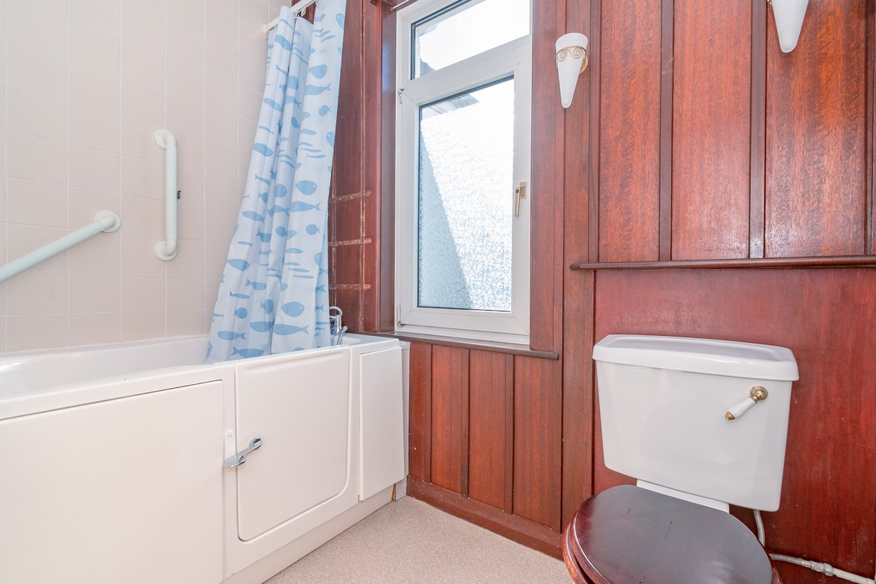 Properties Under Offer in Crofton Road Westgate-on-Sea