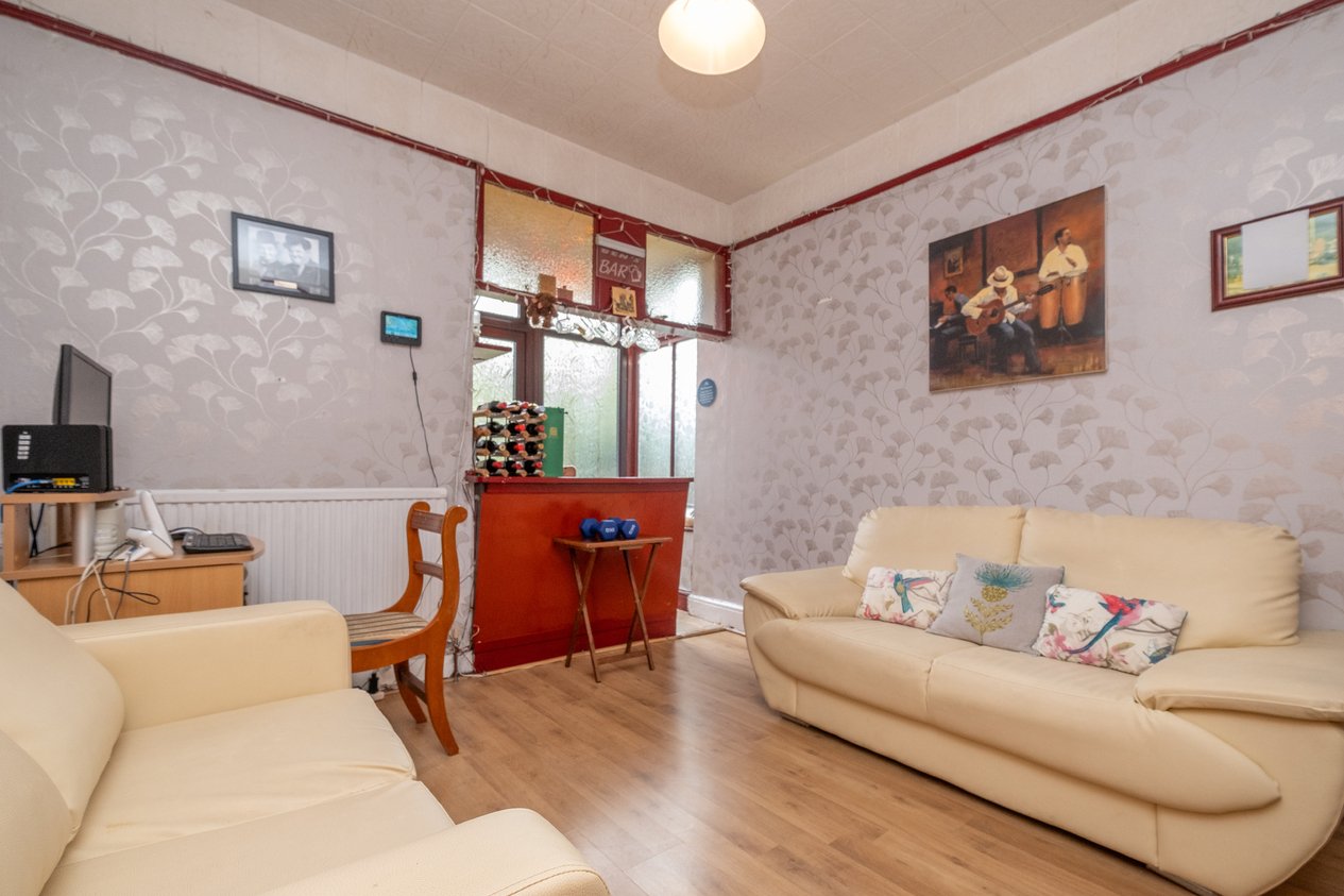 Properties For Sale in Cromwell Road Canterbury