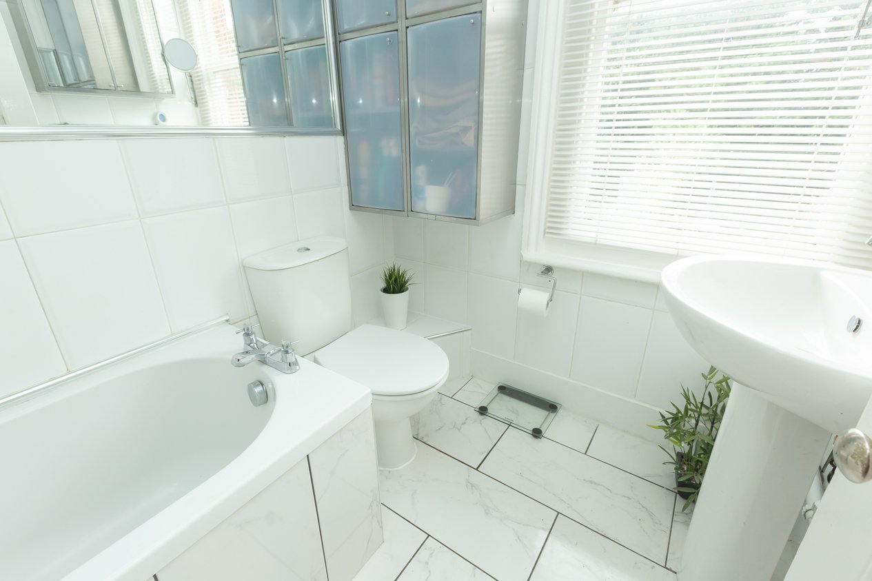 Properties For Sale in Cross Road Birchington