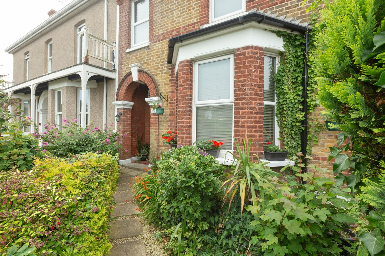 Properties For Sale in Cross Road Birchington