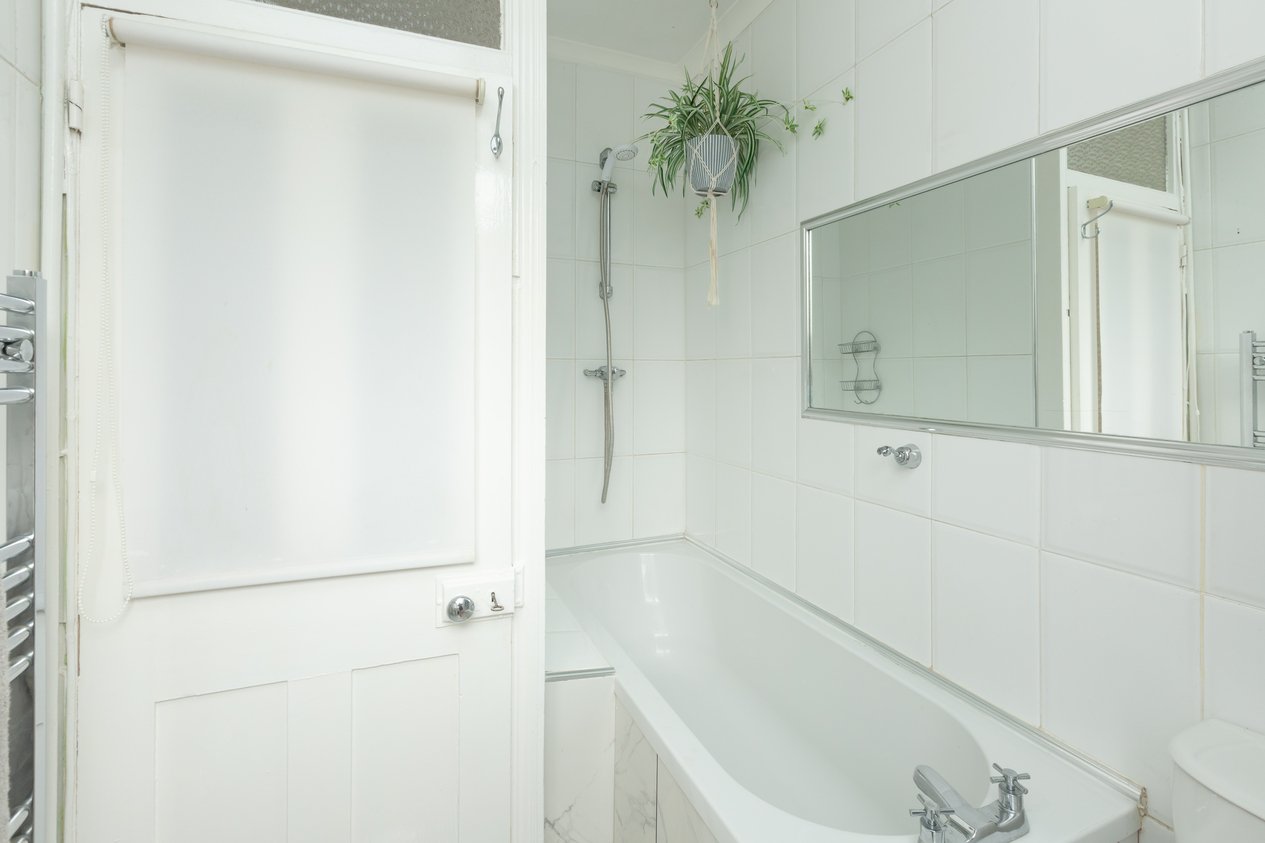 Properties For Sale in Cross Road Birchington