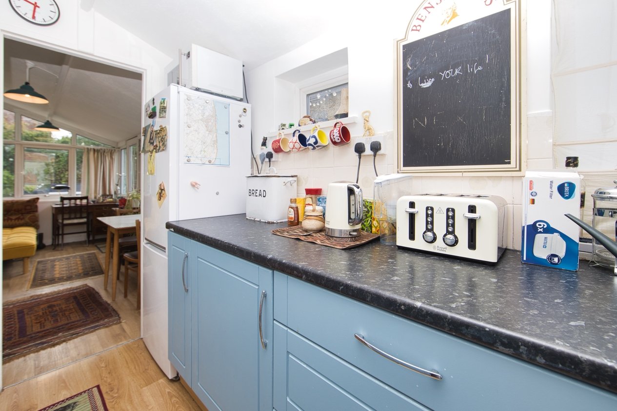 Properties Under Offer in Cross Road Deal
