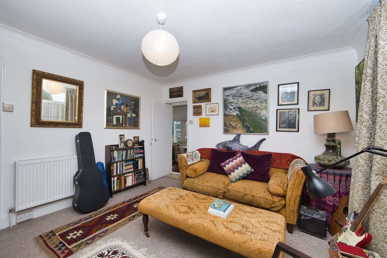Properties Under Offer in Cross Road Deal