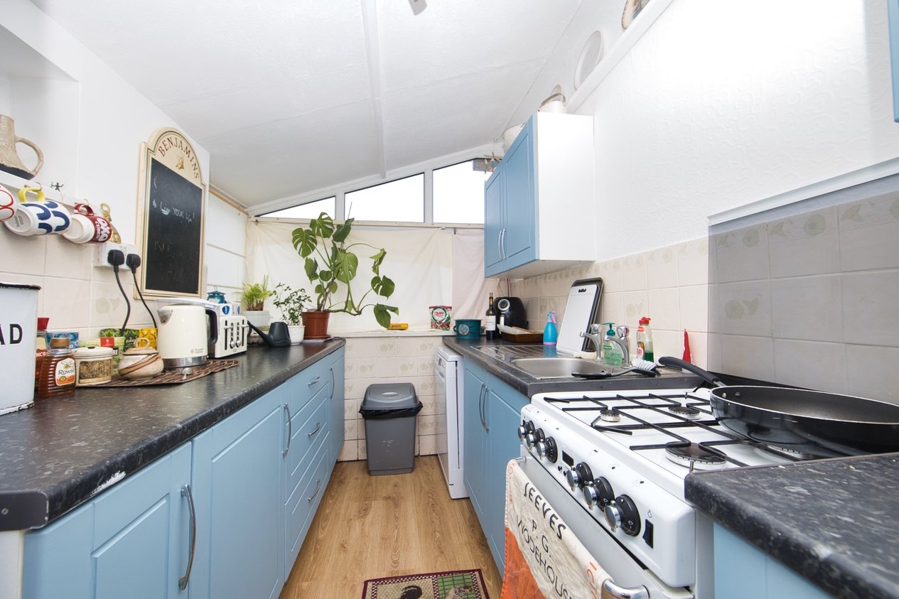 Properties Under Offer in Cross Road Deal
