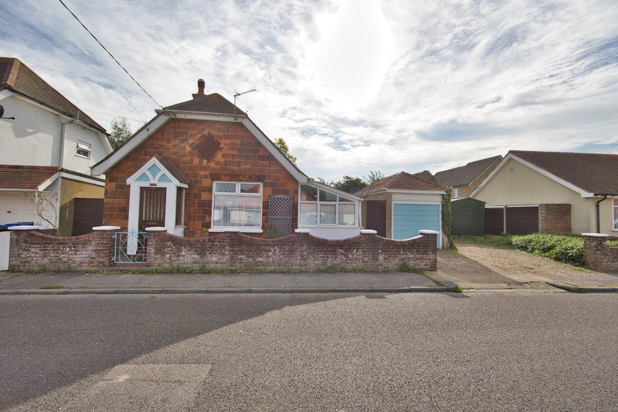 Properties Under Offer in Cross Road Deal