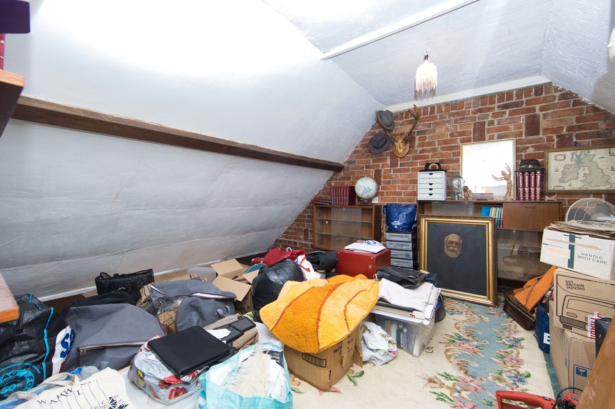 Properties Under Offer in Cross Road Deal