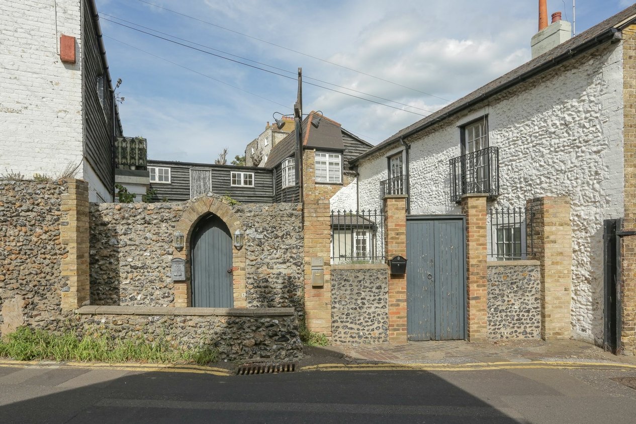 Properties For Sale in Crow Hill  Broadstairs