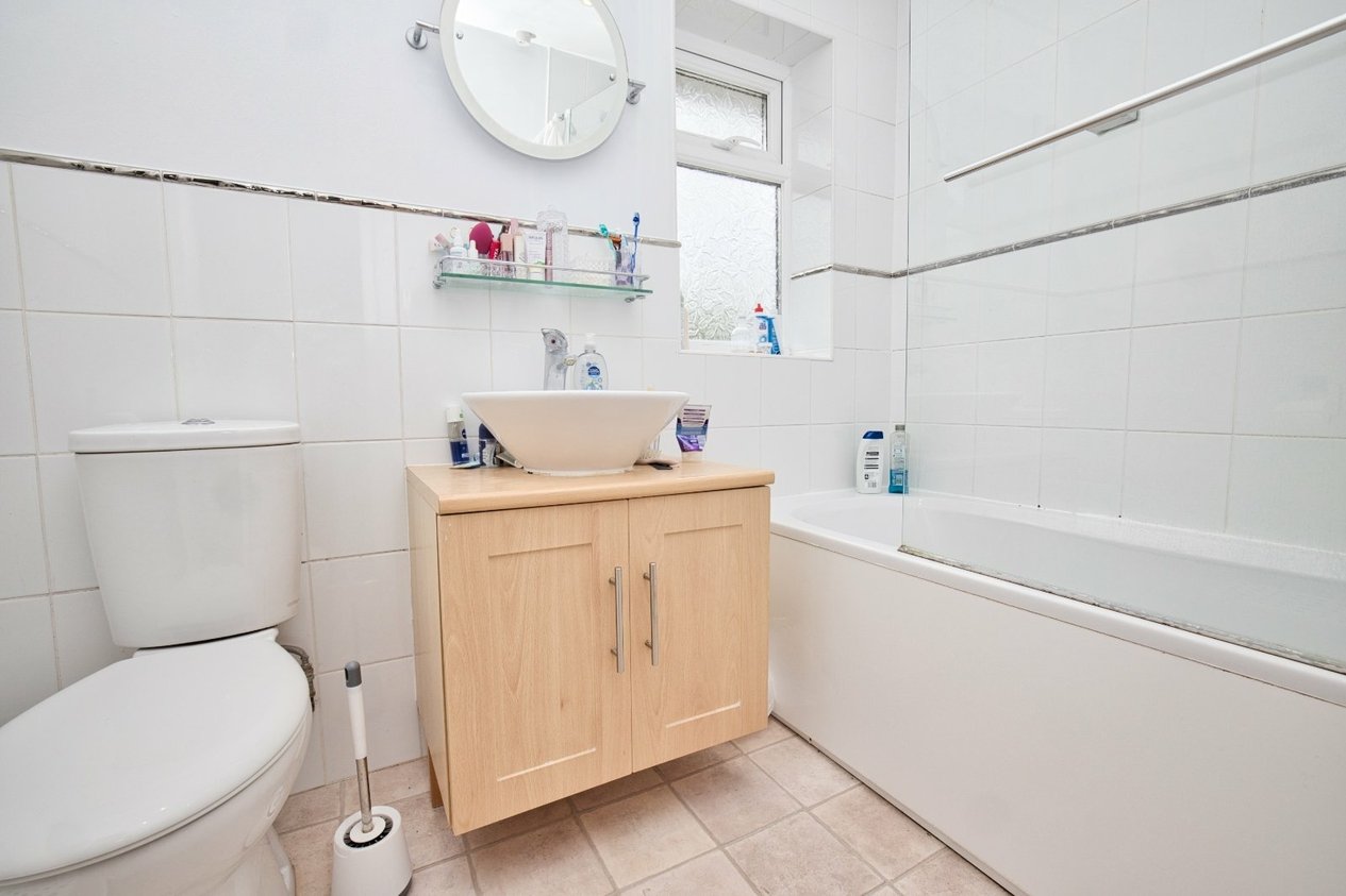 Properties Under Offer in Crown Gardens Canterbury