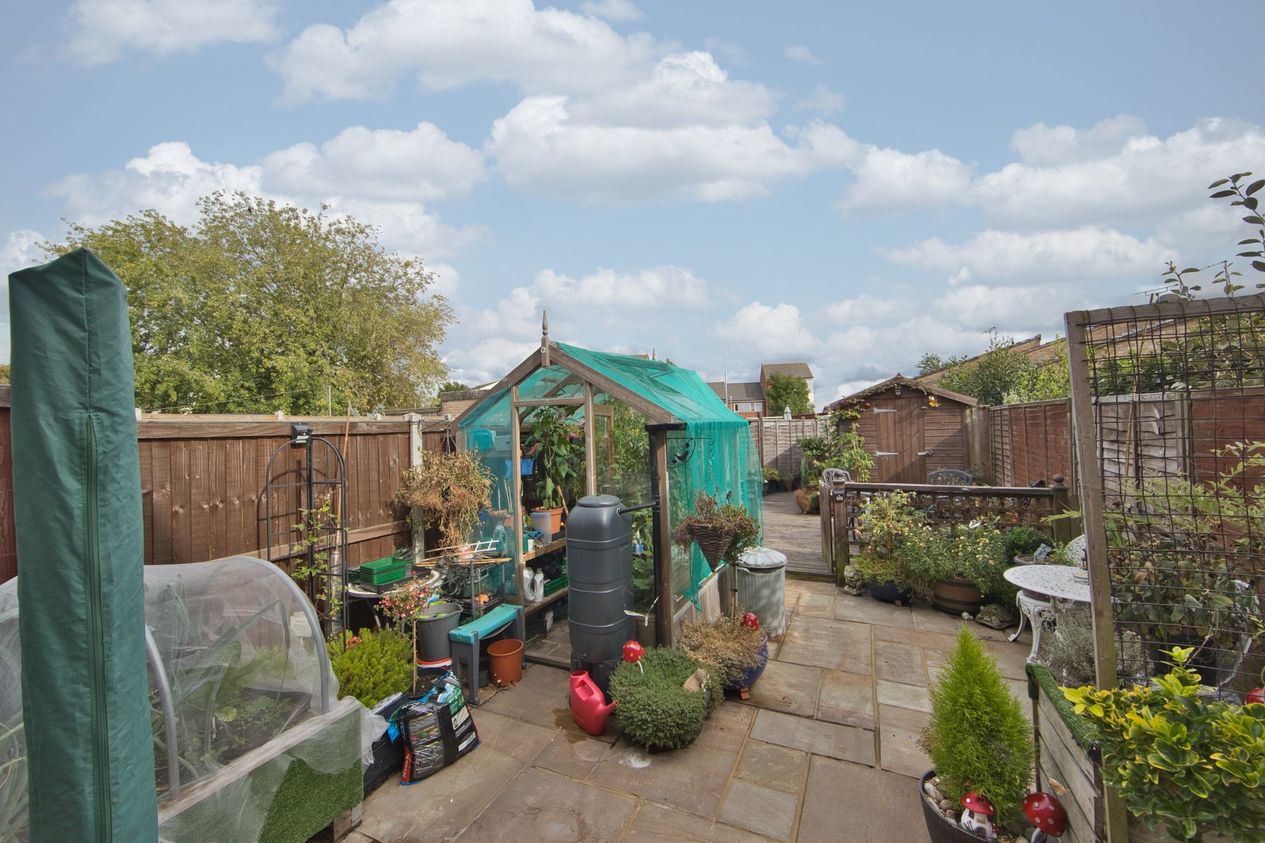 Properties For Sale in Cuckoo Lane  Ashford