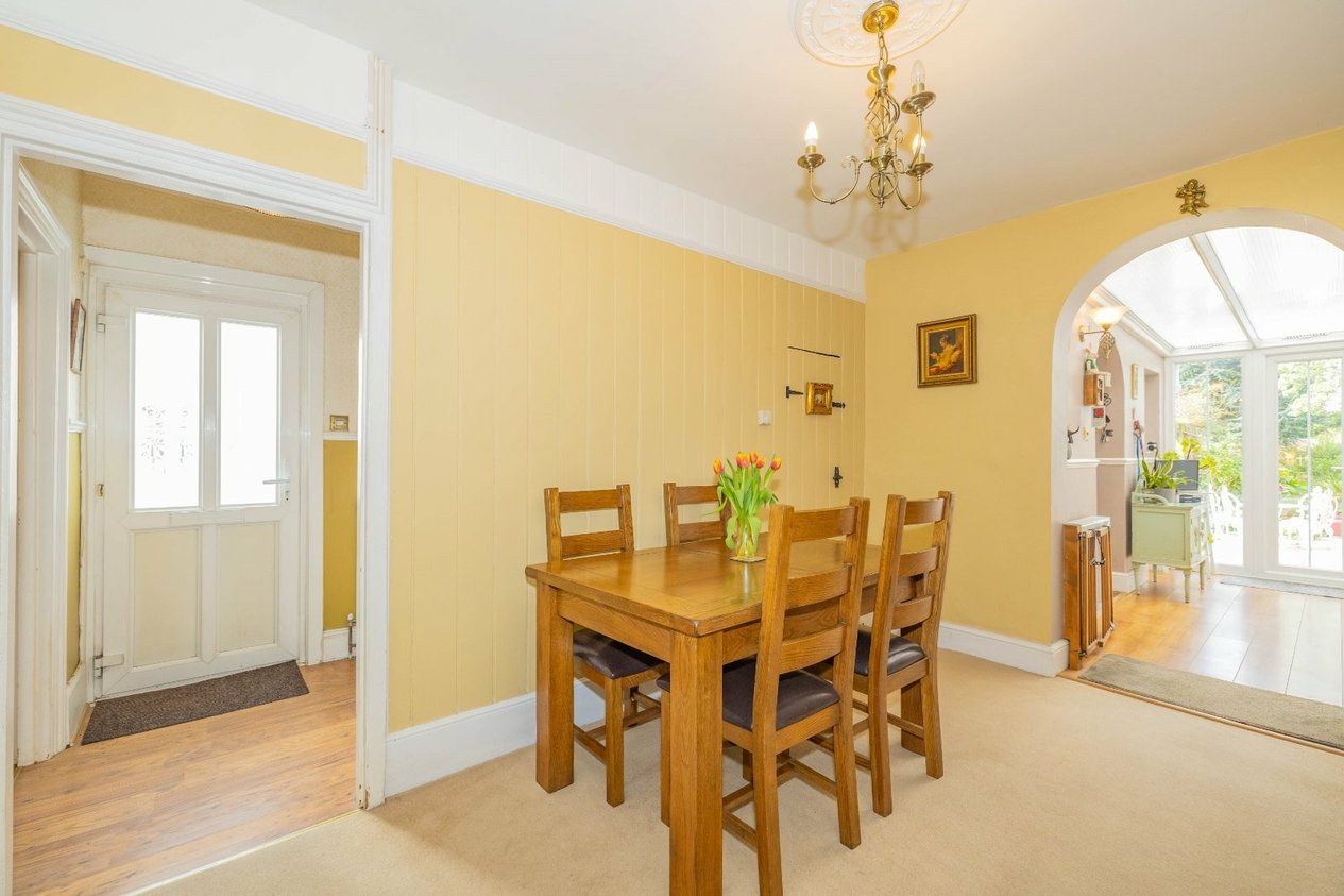 Properties Under Offer in Cudworth Road Ashford