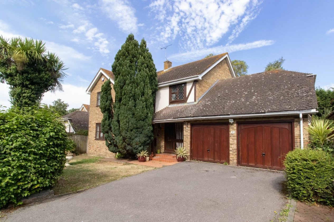 Properties For Sale in Curtis Wood Park Road  Herne Bay